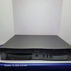 Go Video Dual Deck System VHS VCR Tape Recorder GV4010 Powers On For Parts